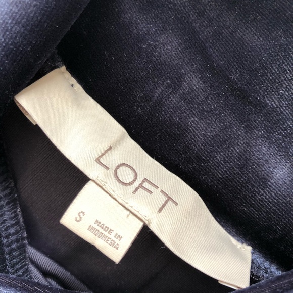 Loft, velvet mock neck too. - Picture 4 of 4